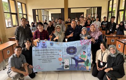 Workshop IoT: Siswa SMA Negeri Situraja Belajar Mengukur Jarak dengan Sensor Ultrasonik dan ESP32