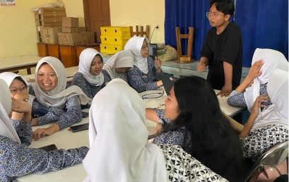 Pelatihan IoT Berbasis STEM sebagai Media Pembelajaran di SMAN 1 Dayeuhkolot